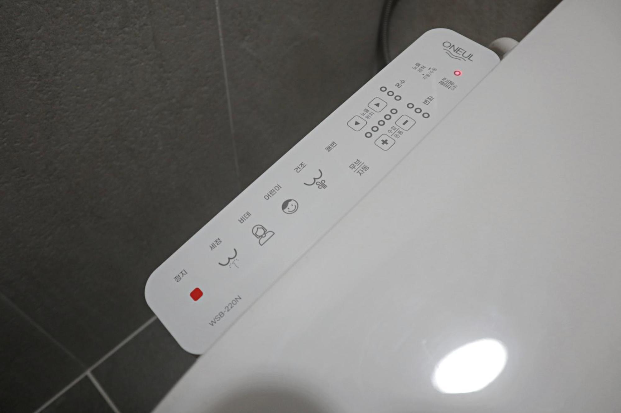 Sokcho Station Hostel Bagian luar foto