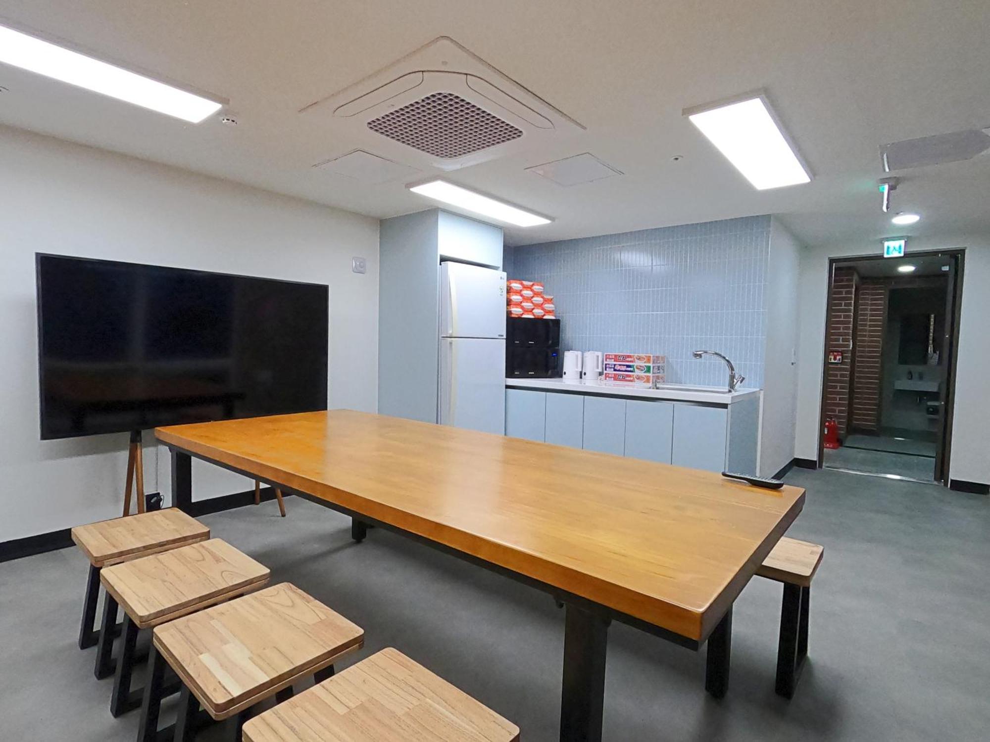 Sokcho Station Hostel Bagian luar foto
