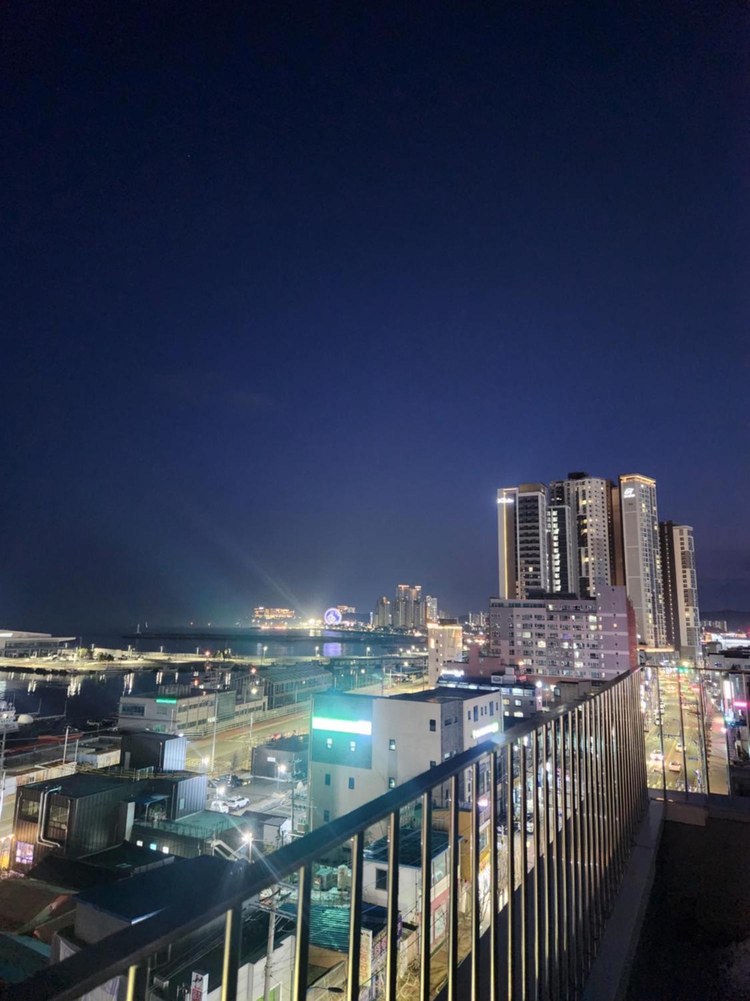 Sokcho Station Hostel Bagian luar foto